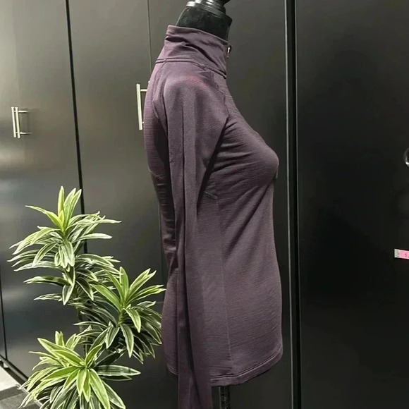 Nike Pro Hyperwarm Long Sleeve pullover 1/4 Zip Training, high neck, midweight - Picture 4 of 8